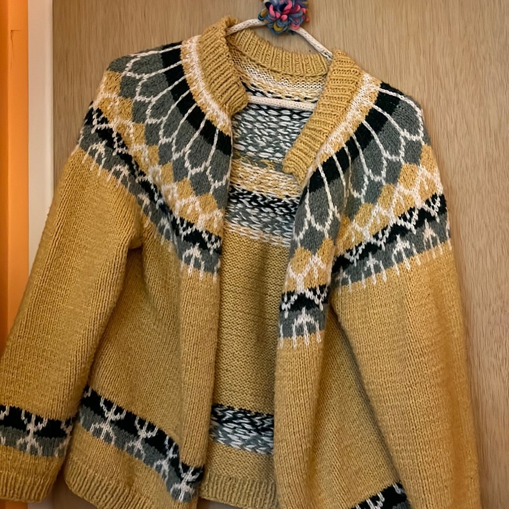 Vintage Handmade Fairisle Sweater Cardigan